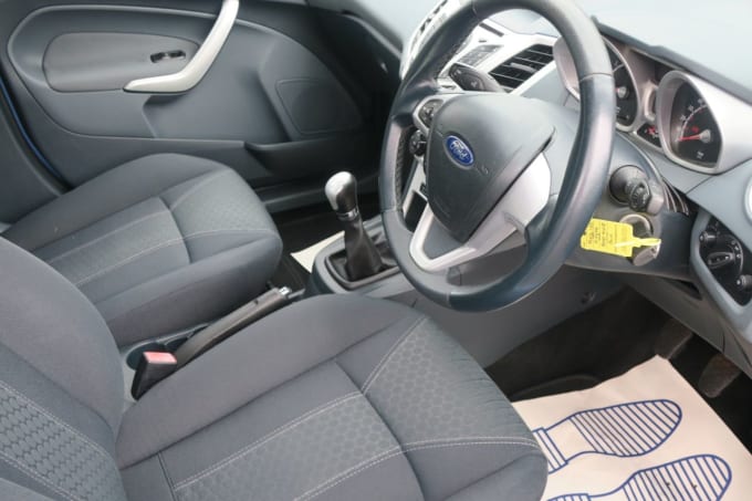 2025 Ford Fiesta