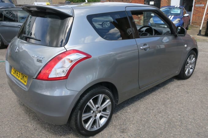2025 Suzuki Swift