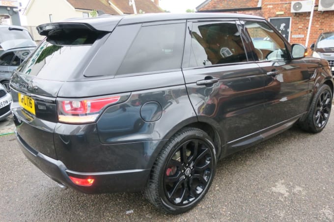 2025 Land Rover Range Rover Sport