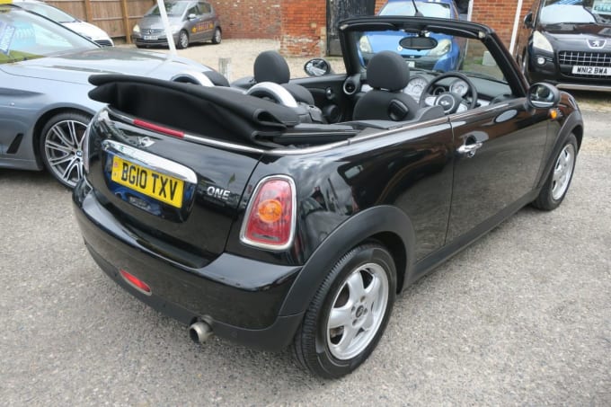 2025 Mini Convertible
