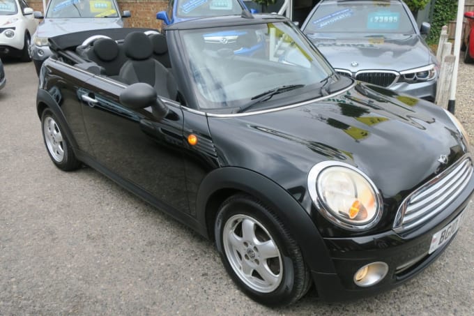 2025 Mini Convertible