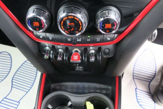 2025 Mini Countryman