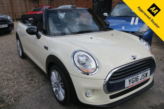2025 Mini Convertible