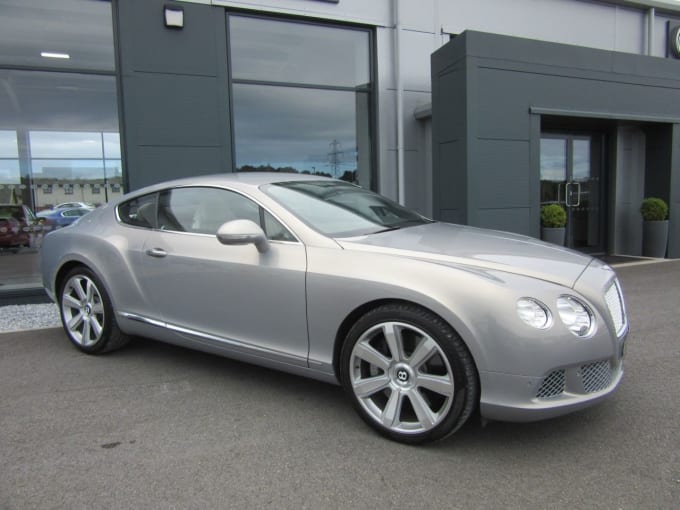 2024 Bentley Continental