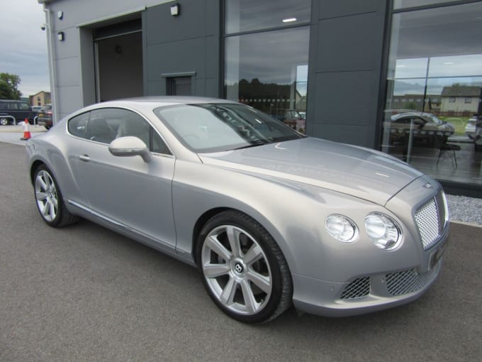 2024 Bentley Continental