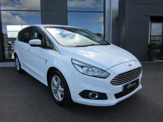 2024 Ford S-max