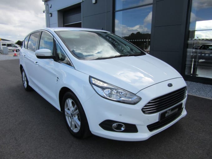 2024 Ford S-max