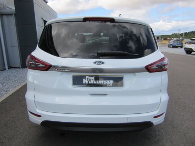 2024 Ford S-max