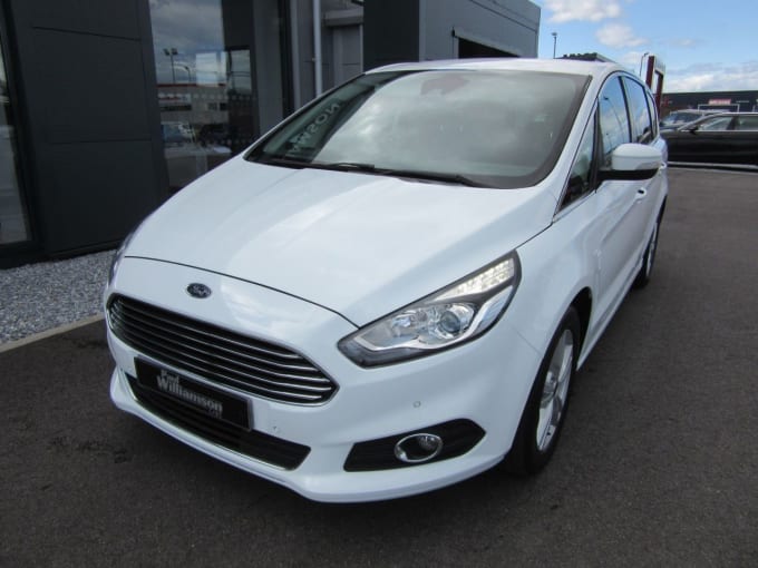 2024 Ford S-max