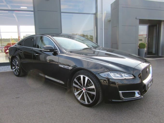 2025 Jaguar Xj