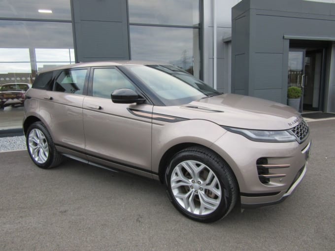 2025 Land Rover Range Rover Evoque