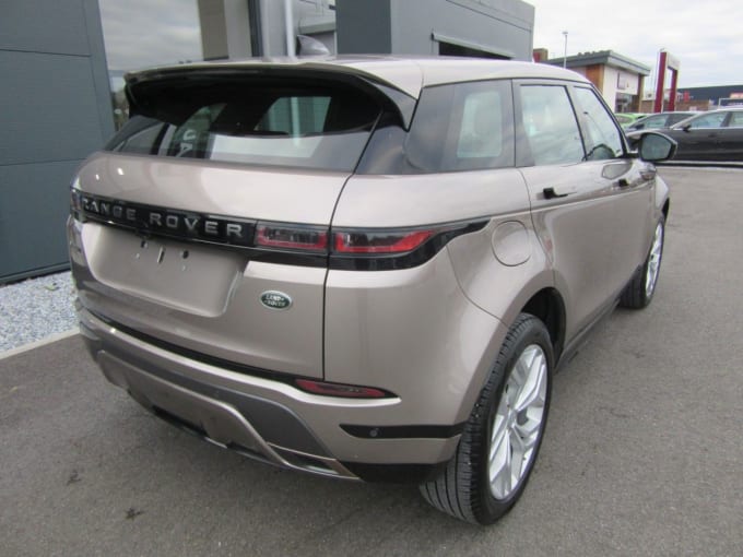 2025 Land Rover Range Rover Evoque