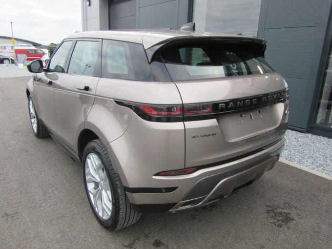 2025 Land Rover Range Rover Evoque