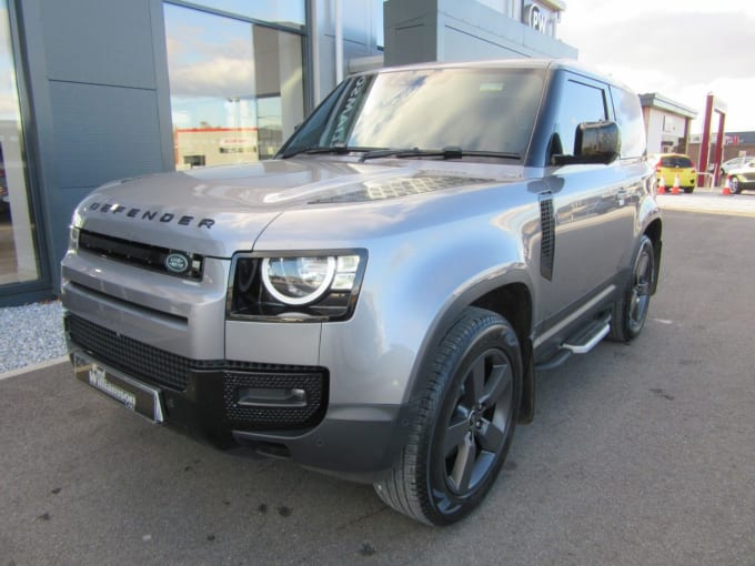 2025 Land Rover Defender