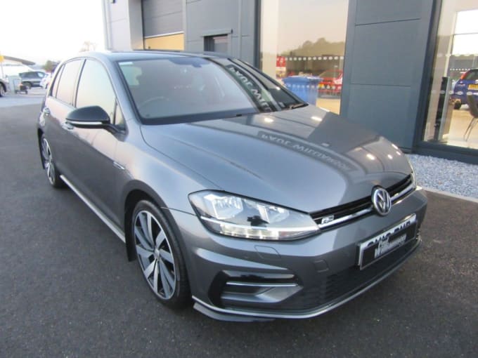 2025 Volkswagen Golf