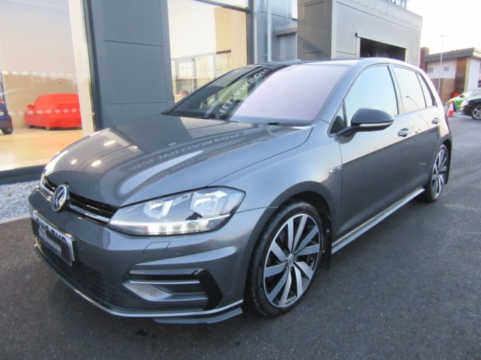 2025 Volkswagen Golf