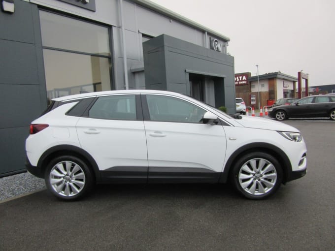 2025 Vauxhall Grandland X