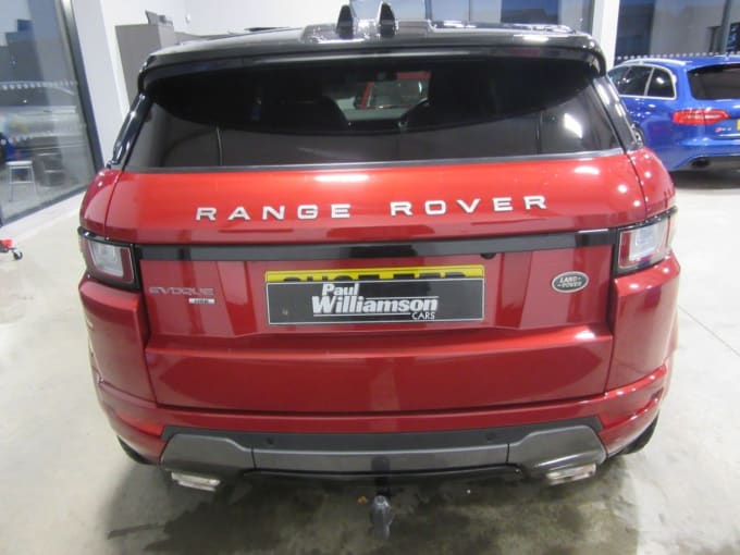 2025 Land Rover Range Rover Evoque