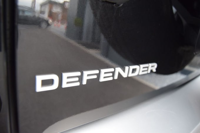 2025 Land Rover Defender