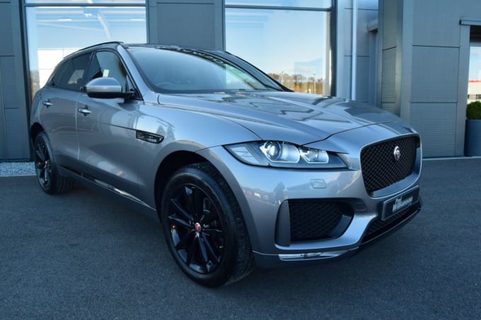 2025 Jaguar F-pace