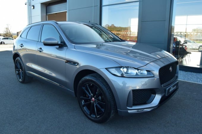 2025 Jaguar F-pace