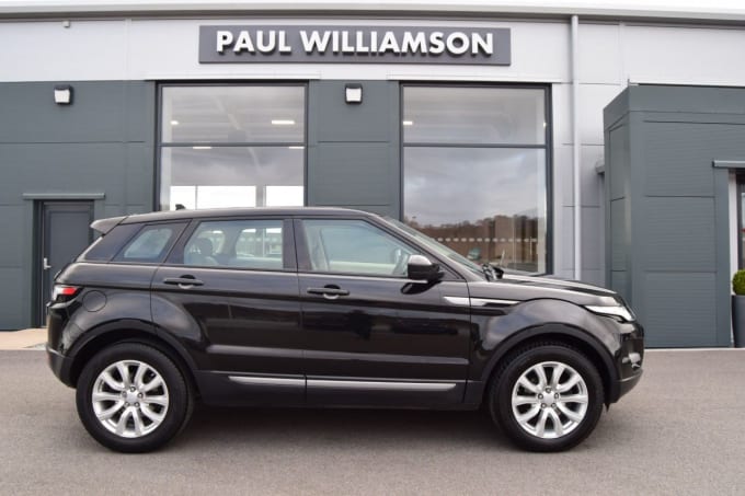 2025 Land Rover Range Rover Evoque