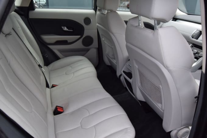 2025 Land Rover Range Rover Evoque