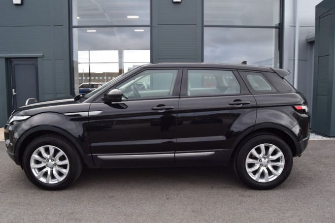 2025 Land Rover Range Rover Evoque