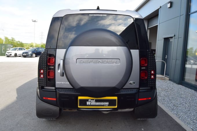 2025 Land Rover Defender