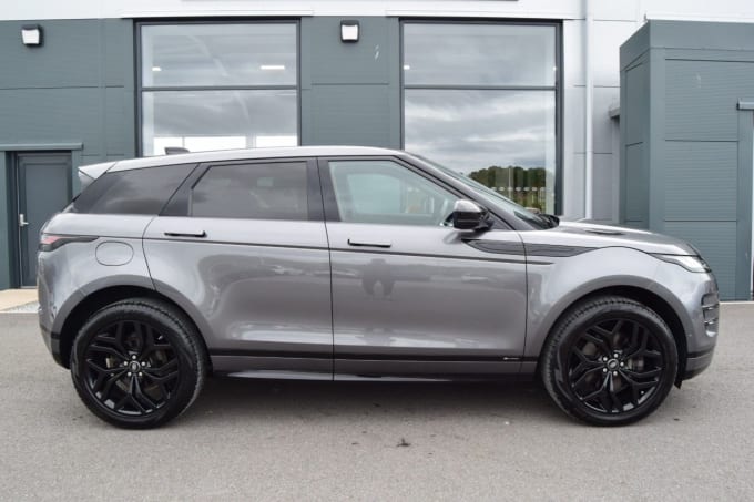 2025 Land Rover Range Rover Evoque