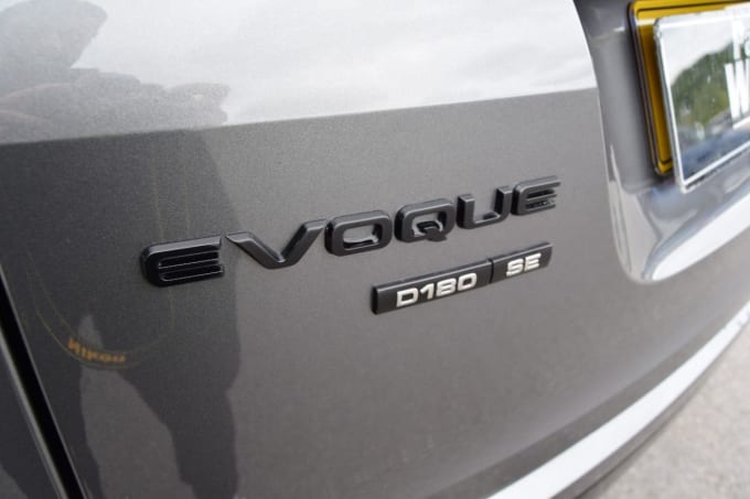 2025 Land Rover Range Rover Evoque