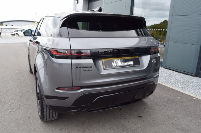 2025 Land Rover Range Rover Evoque