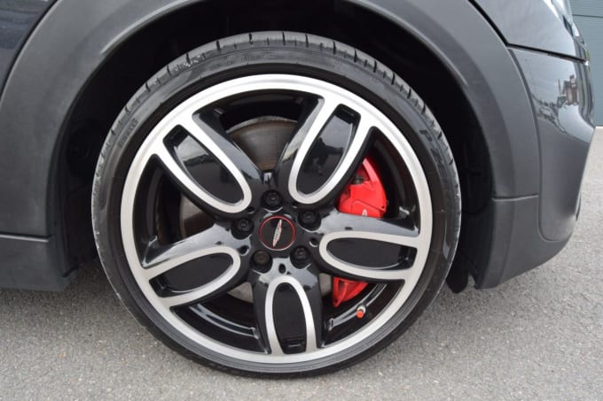 2025 Mini Hatch
