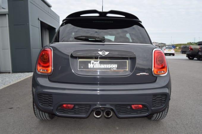 2025 Mini Hatch