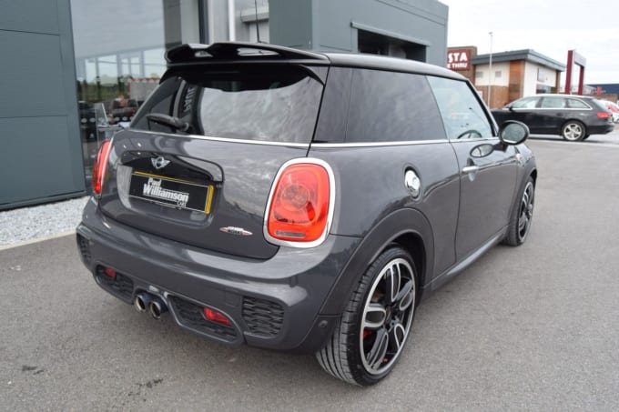 2025 Mini Hatch