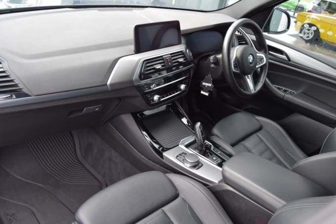 2025 BMW X3