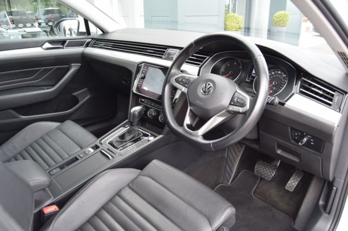 2025 Volkswagen Passat