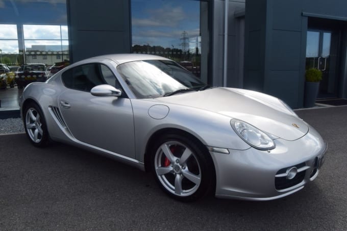 2025 Porsche Cayman