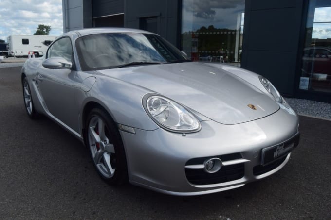 2025 Porsche Cayman