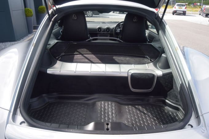 2025 Porsche Cayman