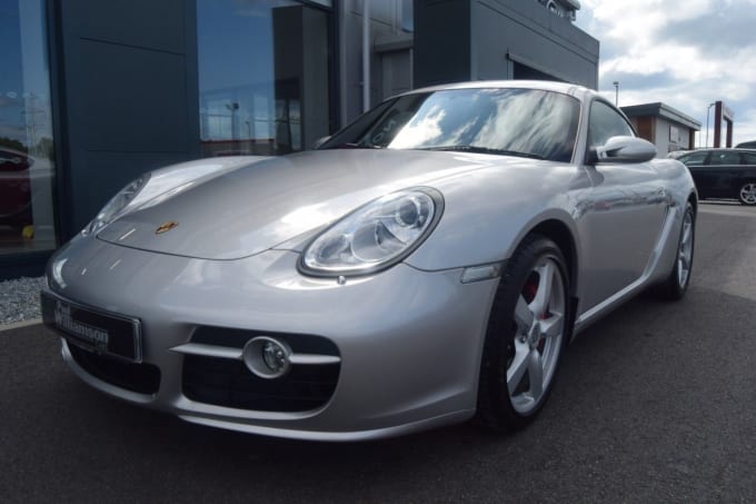 2025 Porsche Cayman