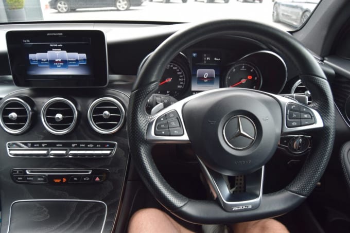 2025 Mercedes-benz Glc