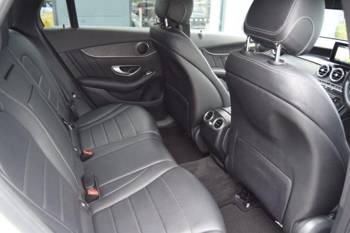 2025 Mercedes-benz Glc