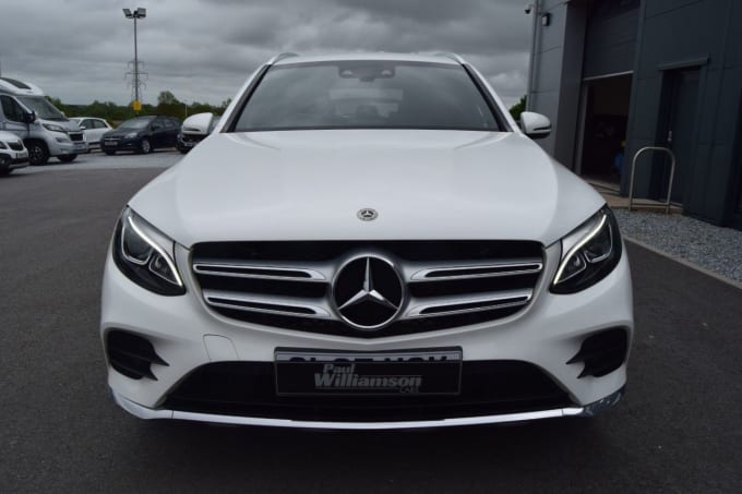 2025 Mercedes-benz Glc