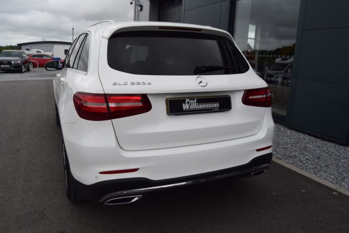 2025 Mercedes-benz Glc