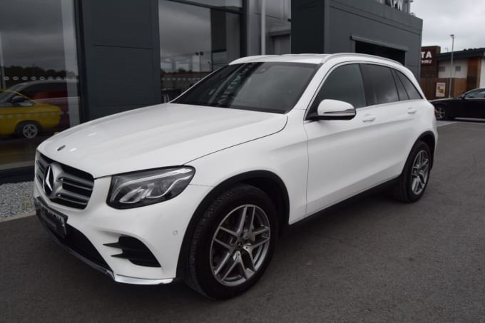 2025 Mercedes-benz Glc