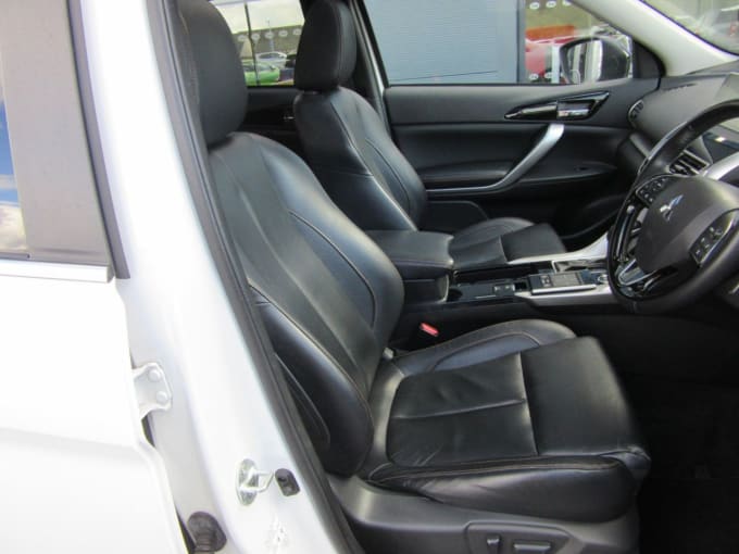 2025 Mitsubishi Eclipse Cross