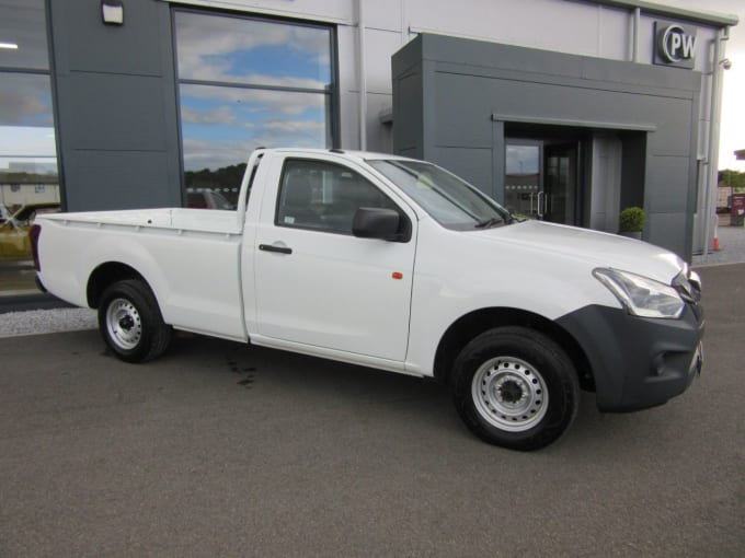 2025 Isuzu D-max