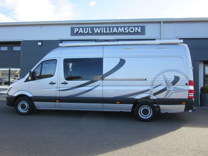 2025 Mercedes-benz Sprinter
