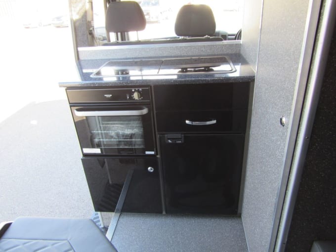 2025 Mercedes-benz Sprinter